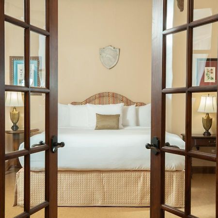 אוסטין Hotel Viata מראה חיצוני תמונה